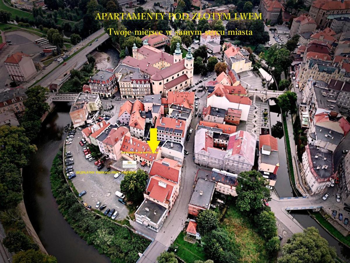 Apartament W Samym Sercu Miasta Z Darmowym Parkingiem Pod Zlotym Lwem -Hotel VI Kłodzko Eksteriør bilde