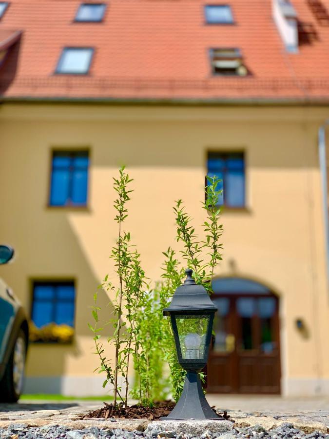 Apartament W Samym Sercu Miasta Z Darmowym Parkingiem Pod Zlotym Lwem -Hotel VI Kłodzko Eksteriør bilde